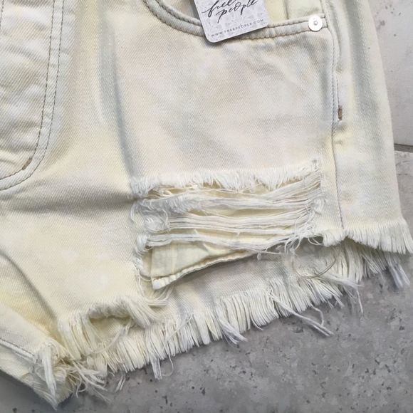 WE THE FREE | Loving Good Vibrations Cutoff Denim Shorts - Picture 13 of 15